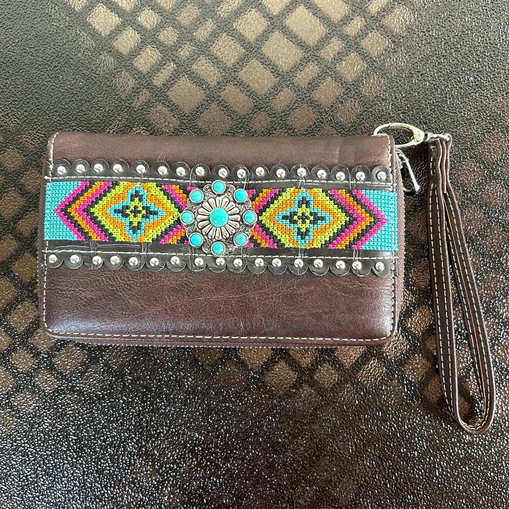 American Bling Western Embroidered Beaded Wristlet Wallet